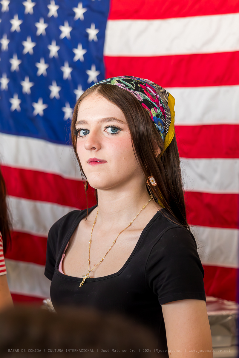 BAZAR DE COMIDA E CULTURA INTERNACIONAL 2024
