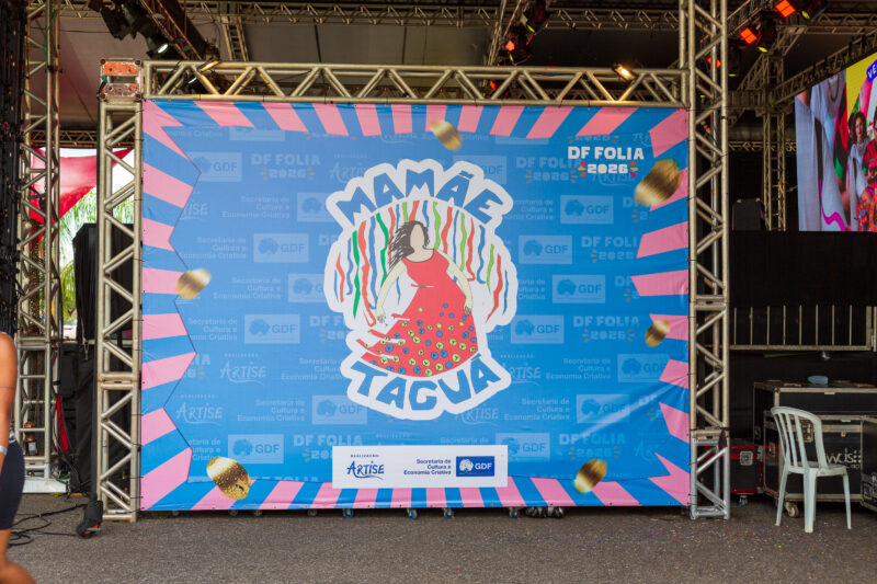 Fotos BLoco Mamãe Taguá - ESTRUTURA